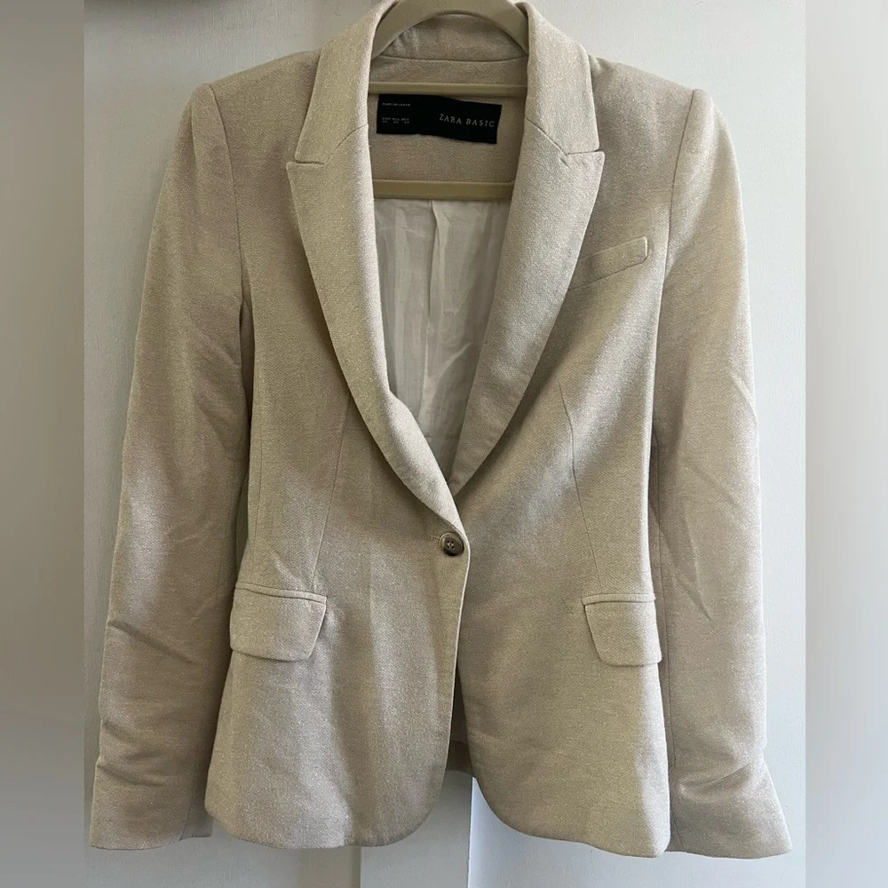 Zara Blazer - Picture 1 of 5
